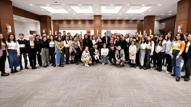 YTB'den Kazak öğrencilere moral ve dayanışma programı